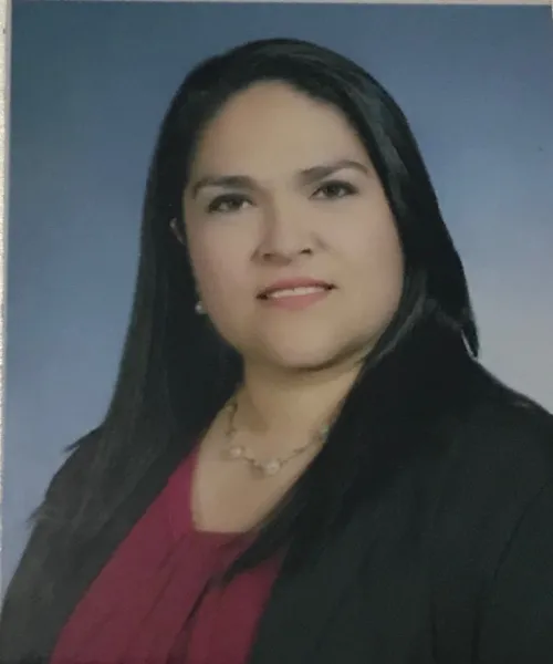 Dra. Julia Orellana