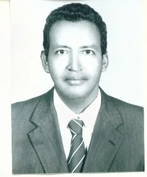 Mgtr. LUIS ROBERTO AZUCENA CENTENO