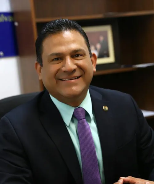 Lic. RAMIRO ALEXANDER GARCIA SALINAS