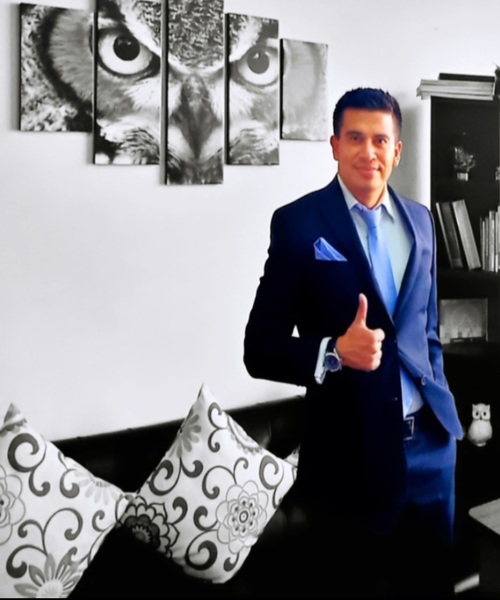 Lic. Erick Paul Aquino Barrera